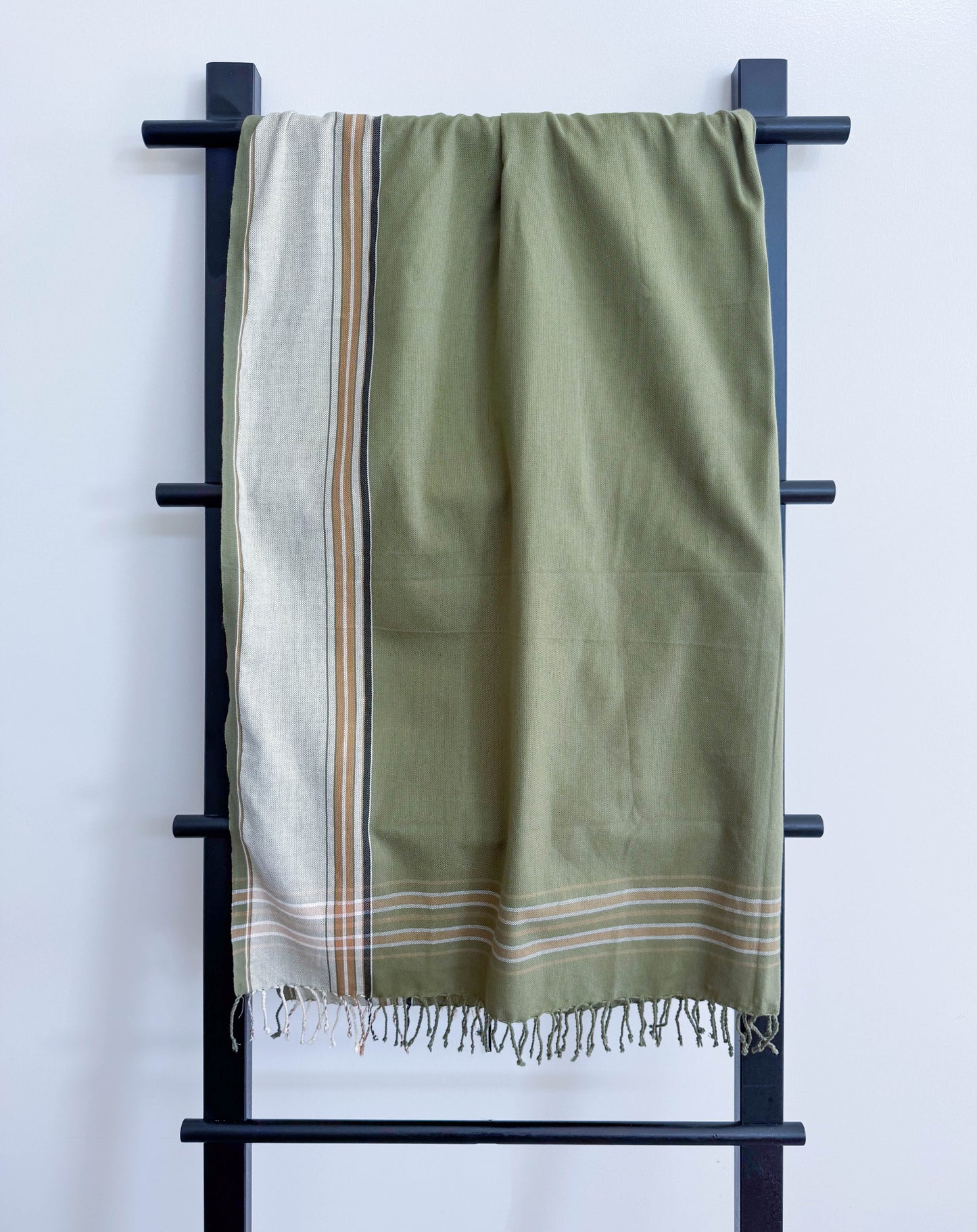 Kikoi Beach Wrap - Olive