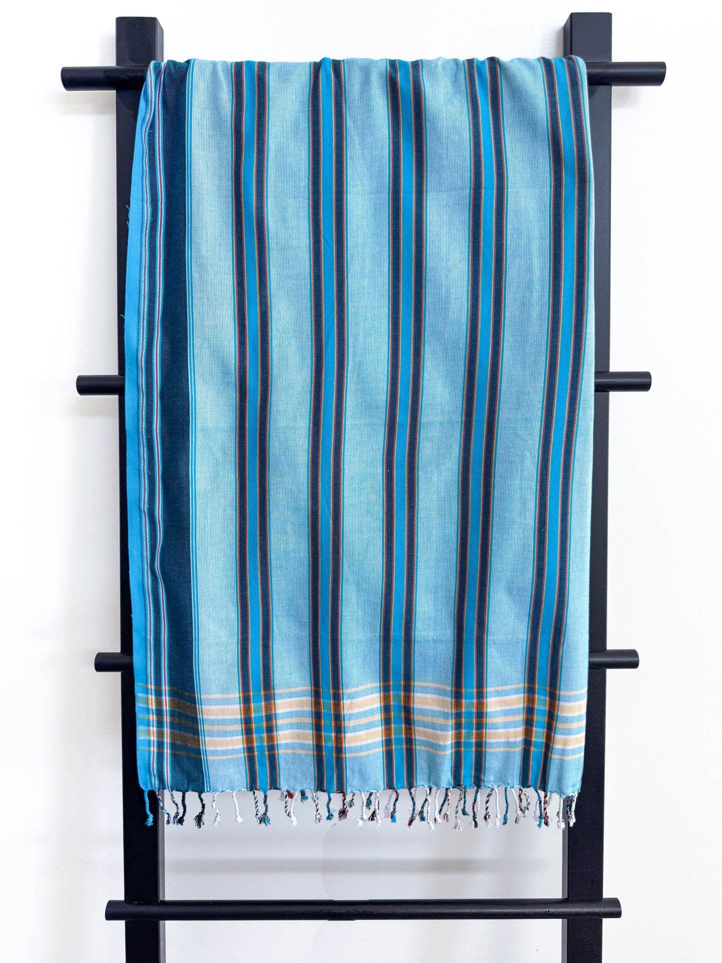 Kikoi Beach Wrap - Blue/Teal Stripe